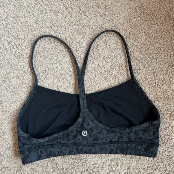 Lululemon Flow Y Bra - Picture 2 of 3